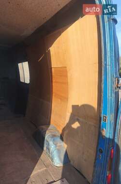 Грузовой фургон Ford Transit 1998 в 