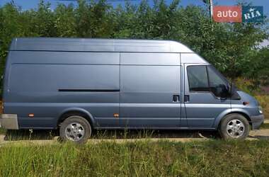 Грузовой фургон Ford Transit 2005 в 