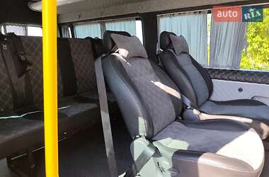 Грузопассажирский фургон Ford Transit 2006 в 
