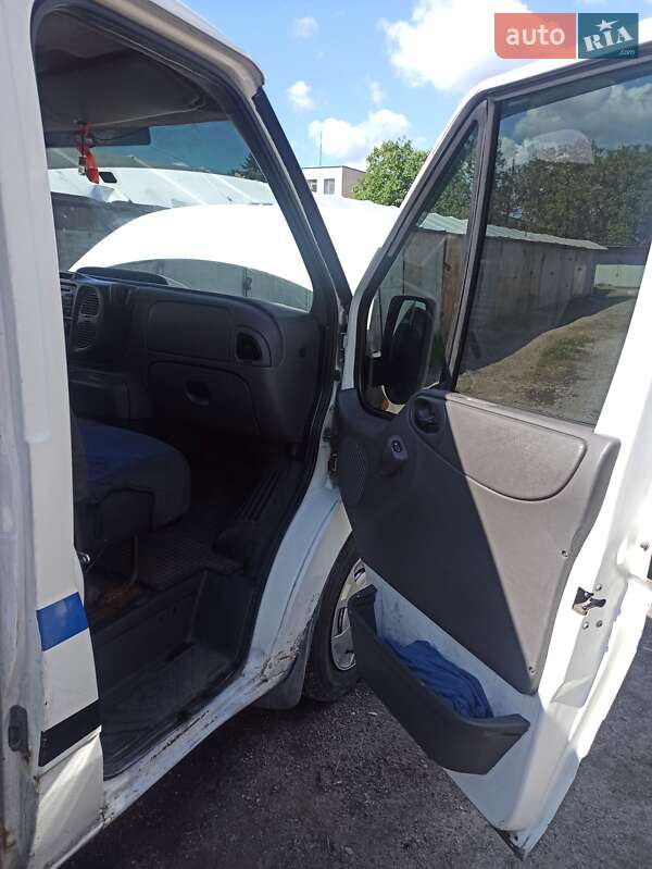 Микроавтобус Ford Transit 2005 в Киеве