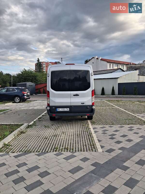 Мікроавтобус Ford Transit 2016 в Львові