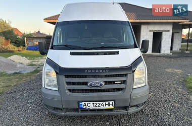 Грузовой фургон Ford Transit 2010 в 
