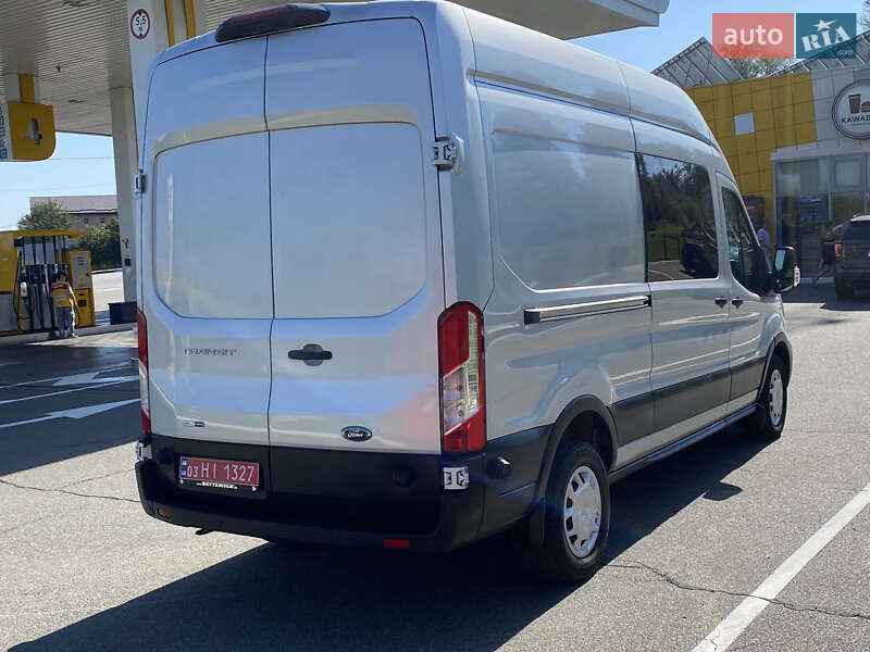 Грузовой фургон Ford Transit 2021 в Ирпене