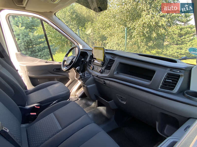 Грузовой фургон Ford Transit 2021 в Ирпене
