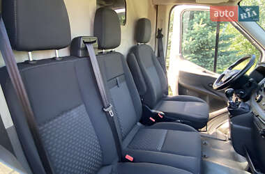 Вантажний фургон Ford Transit 2021 в 