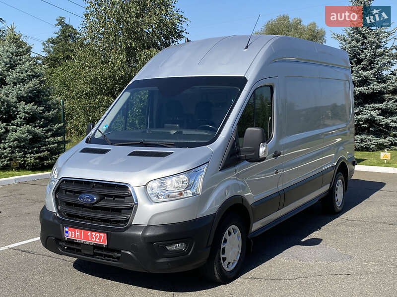 Грузовой фургон Ford Transit 2021 в Ирпене