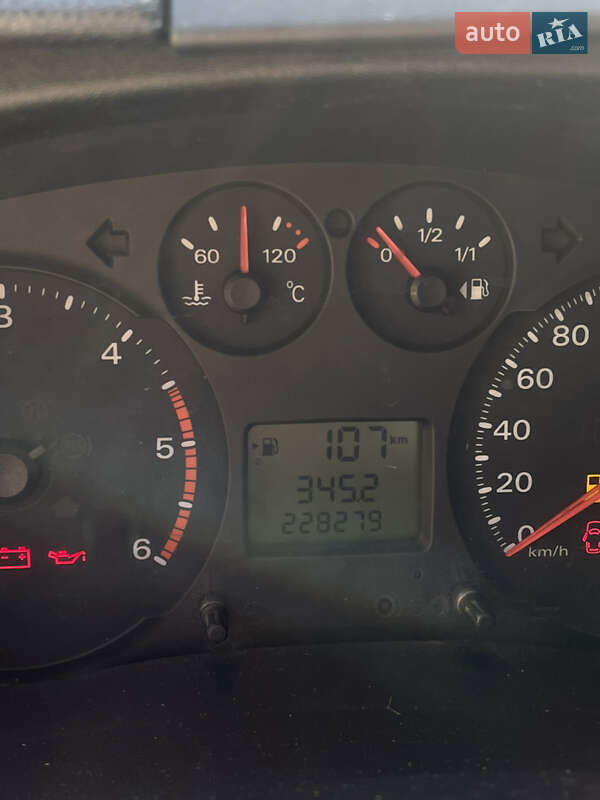 Грузовой фургон Ford Transit 2013 в Киеве фото 8 Грузовой фургон Ford Transit 2013 в Киеве