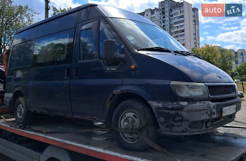 Грузопассажирский фургон Ford Transit 2004 в 