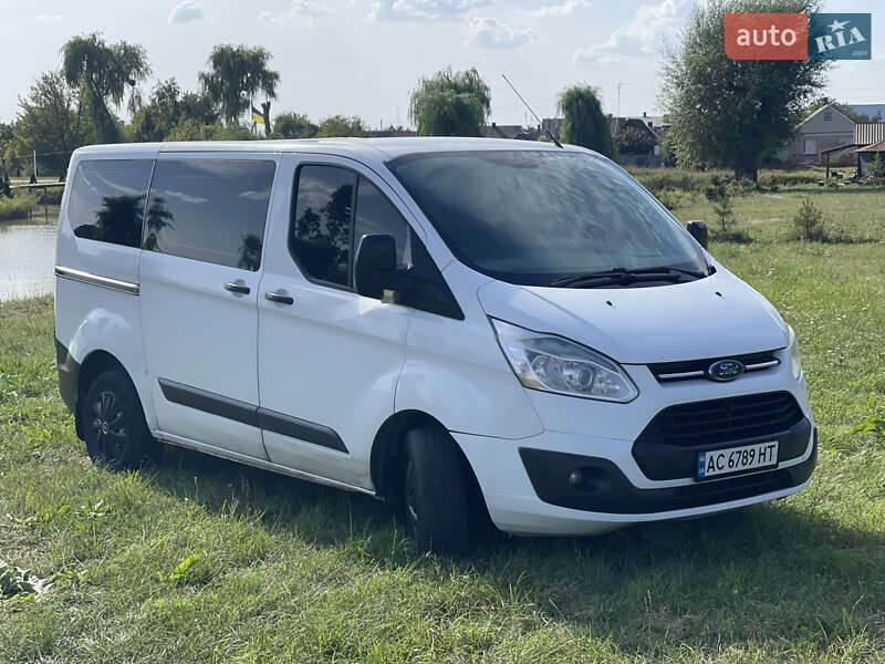 Минивэн Ford Transit 2013 в Киверцах