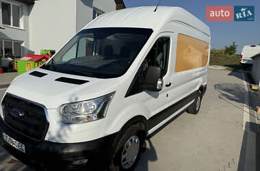 Грузовой фургон Ford Transit 2019 в 