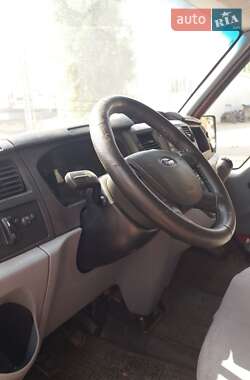 Вантажний фургон Ford Transit 2007 в 