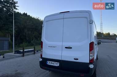 Грузовой фургон Ford Transit 2016 в 