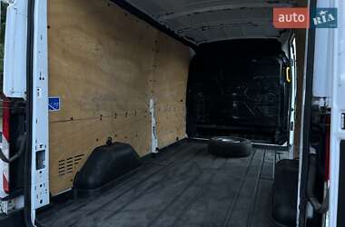 Грузовой фургон Ford Transit 2016 в 
