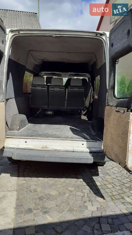 Микроавтобус Ford Transit 2000 в Виноградове