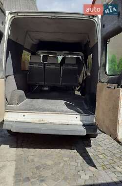 Мікроавтобус Ford Transit 2000 в 