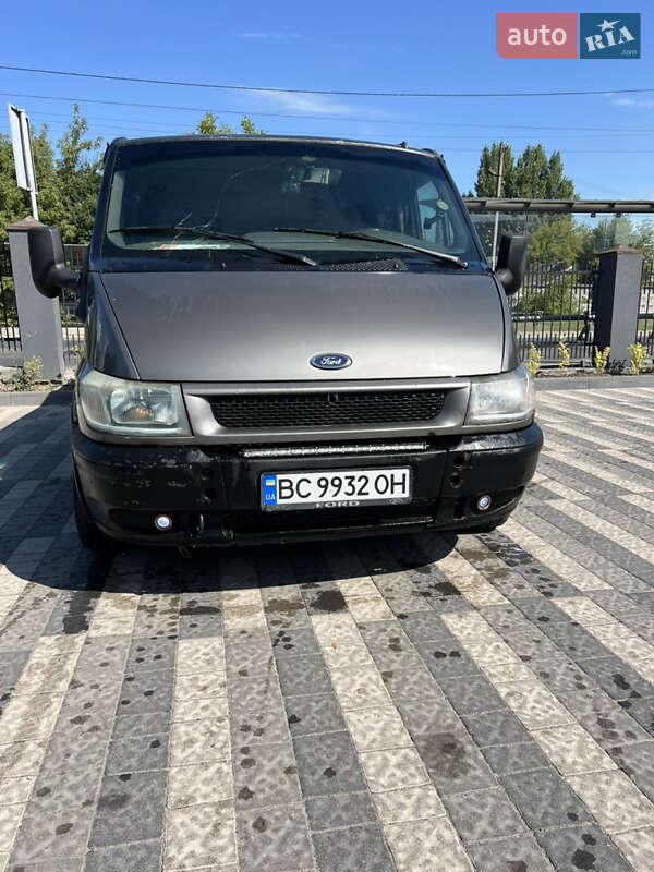 Микроавтобус Ford Transit 2001 в 