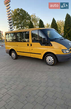 Вантажопасажирський фургон Ford Transit 2005 в 