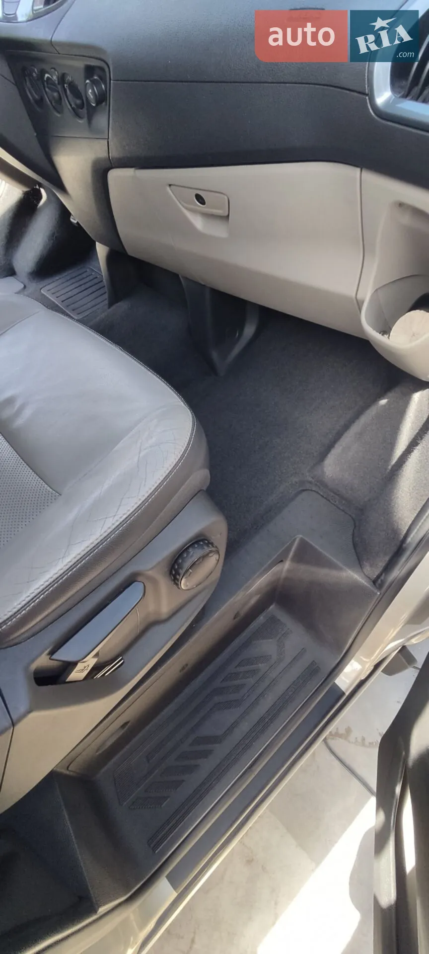 2013 Ford Transit Connect - мініатюра 19