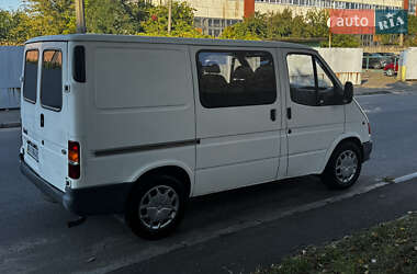 Грузопассажирский фургон Ford Transit 2000 в 