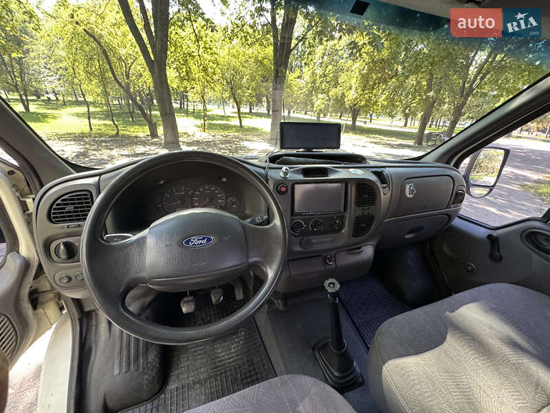 Автовоз Ford Transit 2004 в Харкові