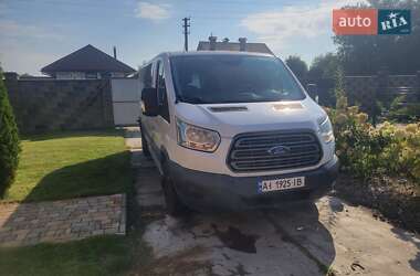 Грузопассажирский фургон Ford Transit 2016 в Вышгороде