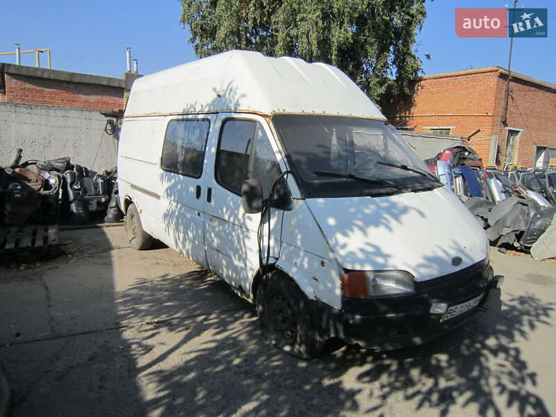Грузовой фургон Ford Transit 1993 в Сумах