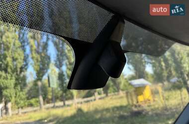 Грузовой фургон Ford Transit 2011 в 