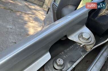 Грузовой фургон Ford Transit 2011 в 