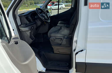 Вантажний фургон Ford Transit 2021 в 