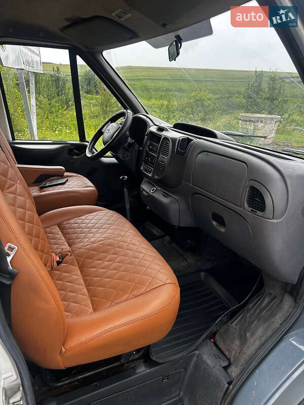 Вантажний фургон Ford Transit 2004 в Вишневому фото 12 Вантажний фургон Ford Transit 2004 в Вишневому