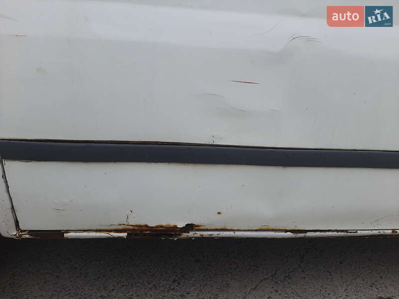 Вантажний фургон Ford Transit 2007 в Львові