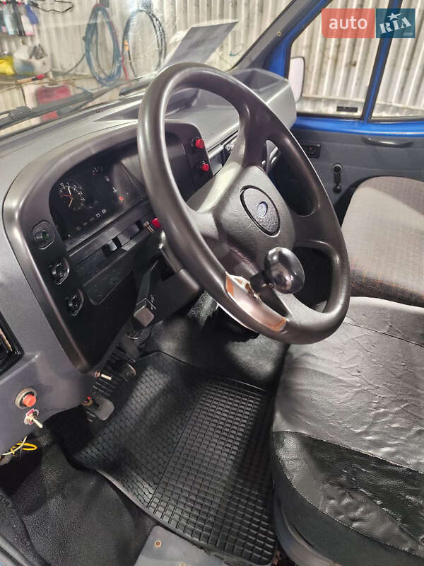 Мікроавтобус Ford Transit 1993 в Чернівцях
