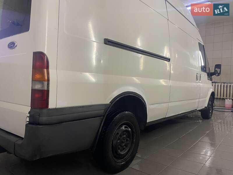 Вантажний фургон Ford Transit 2006 в Умані