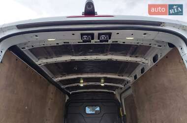 Грузовой фургон Ford Transit 2014 в 