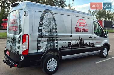 Грузовой фургон Ford Transit 2021 в 