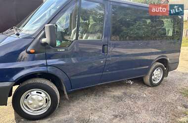 Микроавтобус Ford Transit 2001 в Змиеве