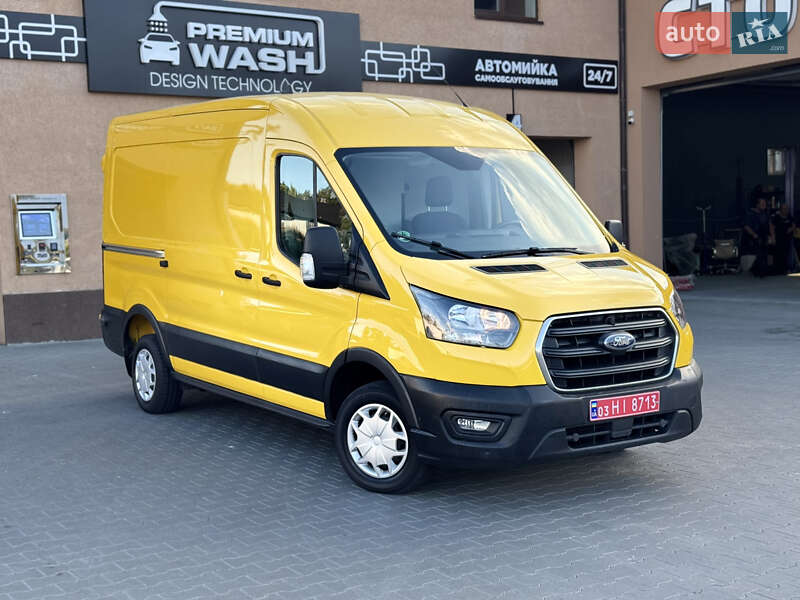Грузовой фургон Ford Transit 2021 в Ирпене