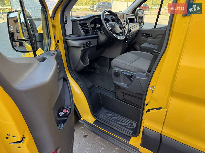 Грузовой фургон Ford Transit 2021 в Ирпене