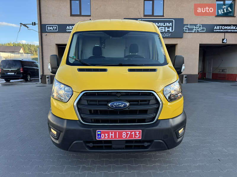 Грузовой фургон Ford Transit 2021 в Ирпене