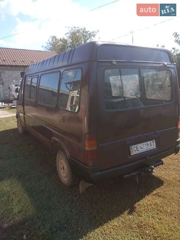Мінівен Ford Transit 1991 в Чернівцях