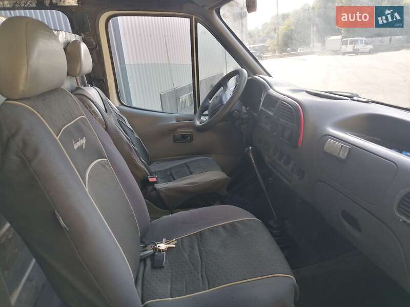 Вантажний фургон Ford Transit 1998 в Вінниці