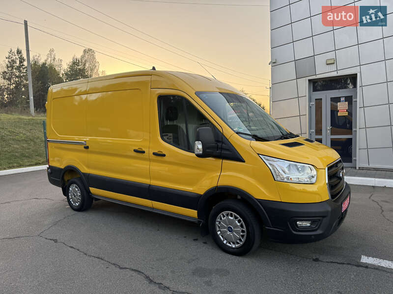Грузовой фургон Ford Transit 2020 в Ирпене