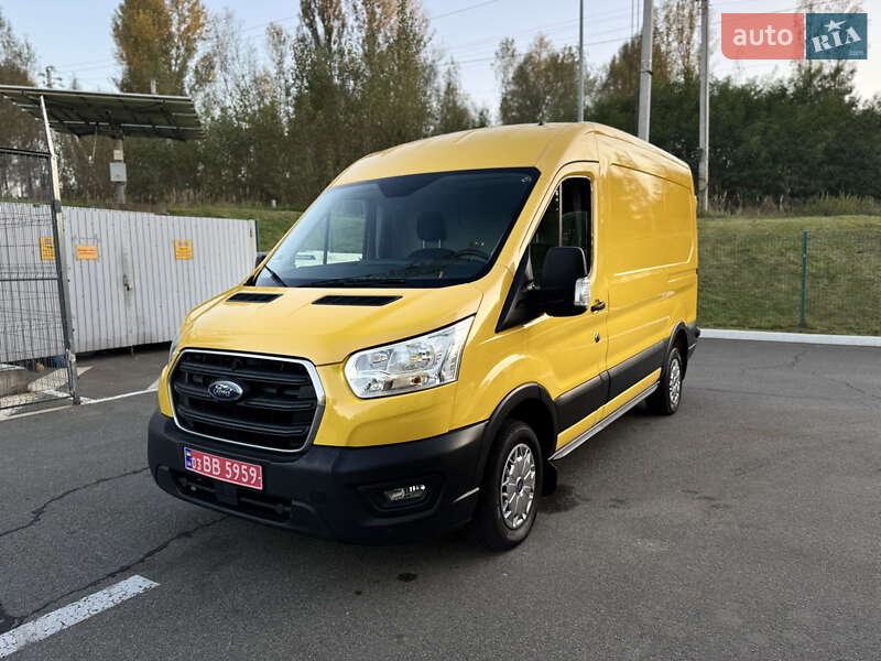 Грузовой фургон Ford Transit 2020 в Ирпене