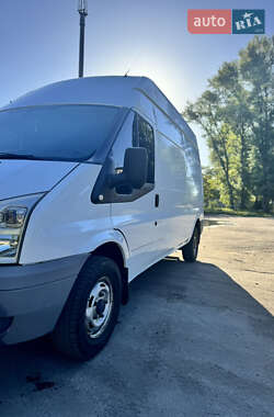 Грузовой фургон Ford Transit 2008 в 