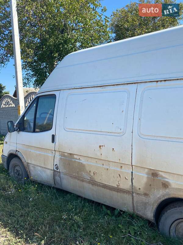 Вантажний фургон Ford Transit 1989 в Олександрії