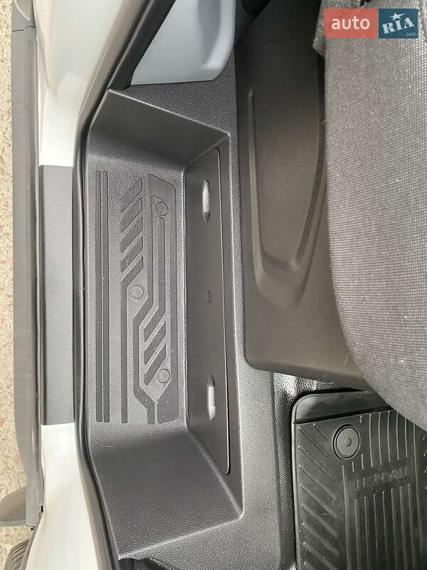 Грузовой фургон Ford Transit 2017 в Киеве