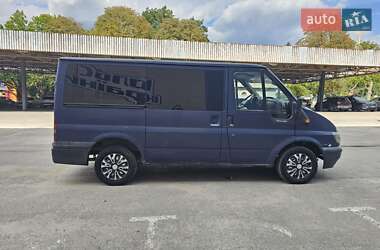 Вантажопасажирський фургон Ford Transit 2002 в 