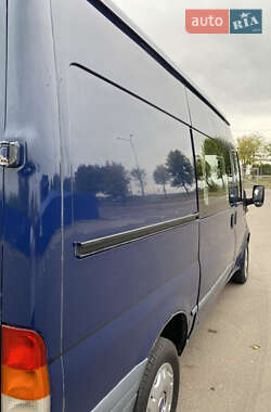 Микроавтобус Ford Transit 2005 в 