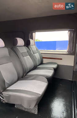 Микроавтобус Ford Transit 2005 в 