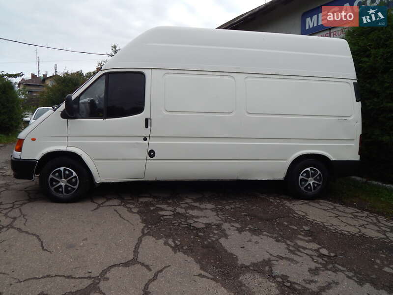 Вантажний фургон Ford Transit 1998 в Трускавці